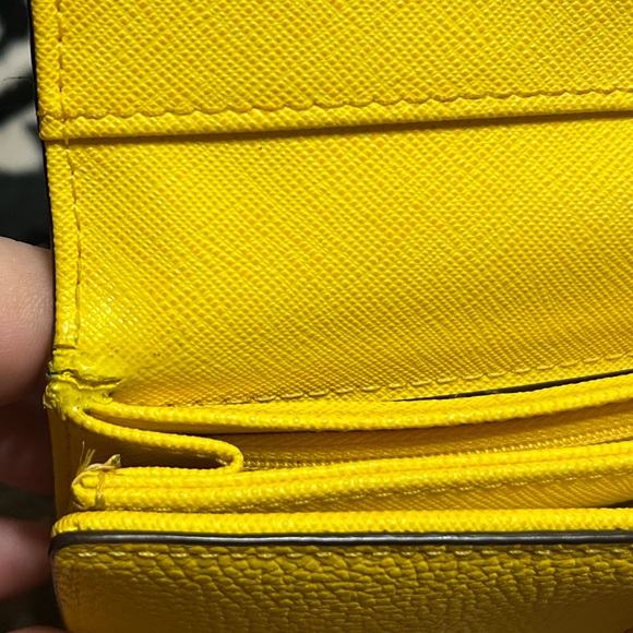 Michael Kors Preloved Karson Leather Continental Flap Wallet - Picture 9 of 13